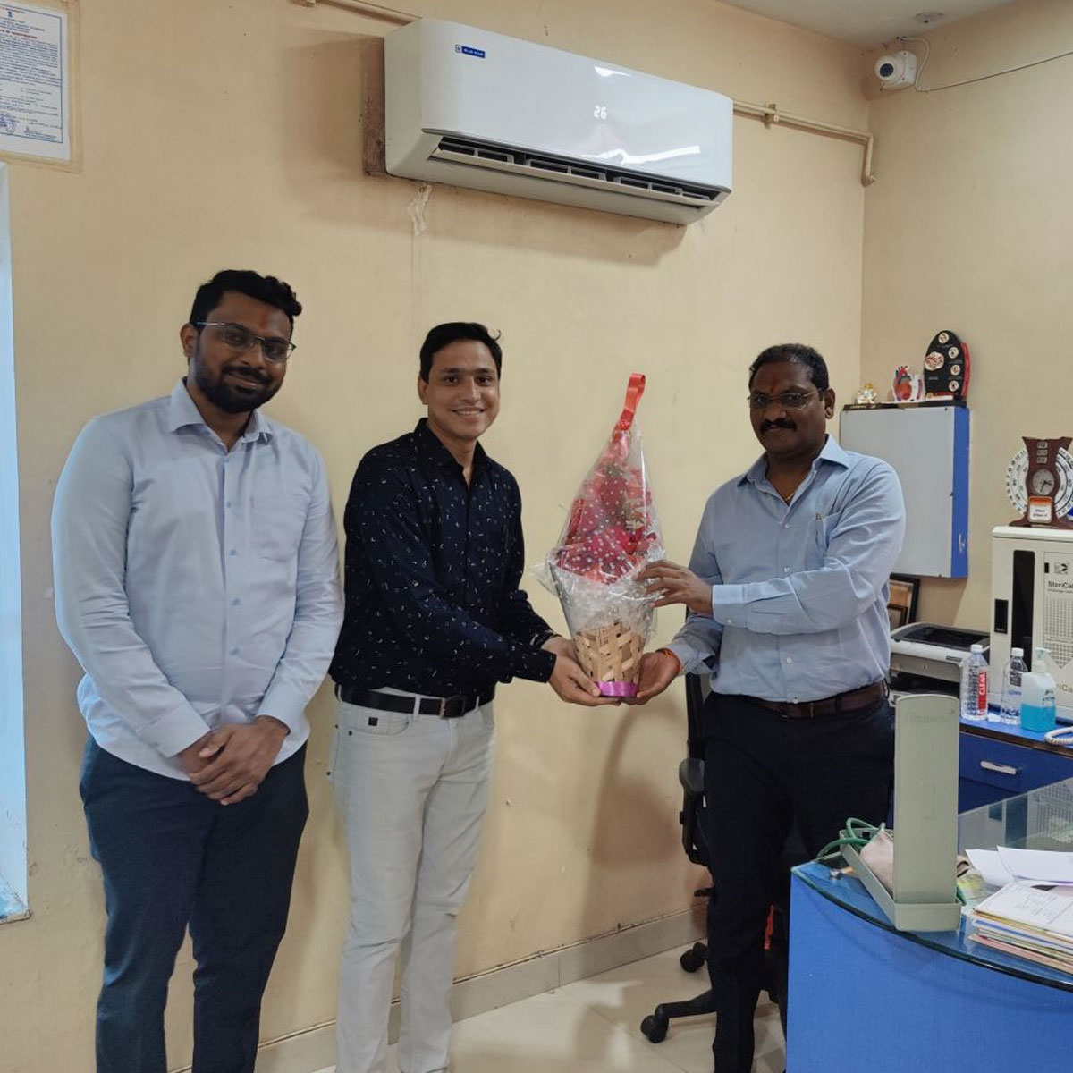 Lotus Hospital Doctors Lane, Nanded